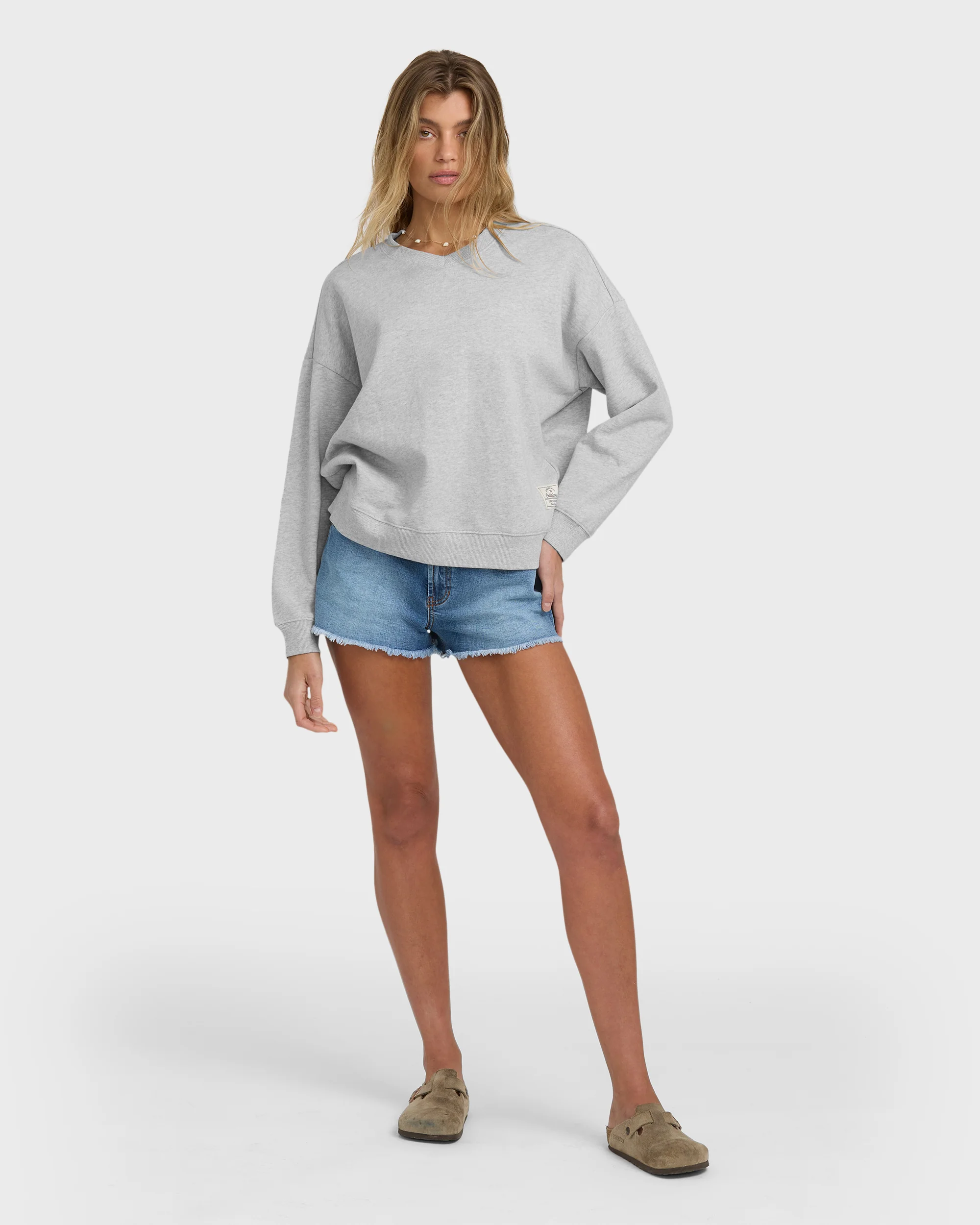 Cambridge V-neck Sweatshirt - Heather Grey - Image 2