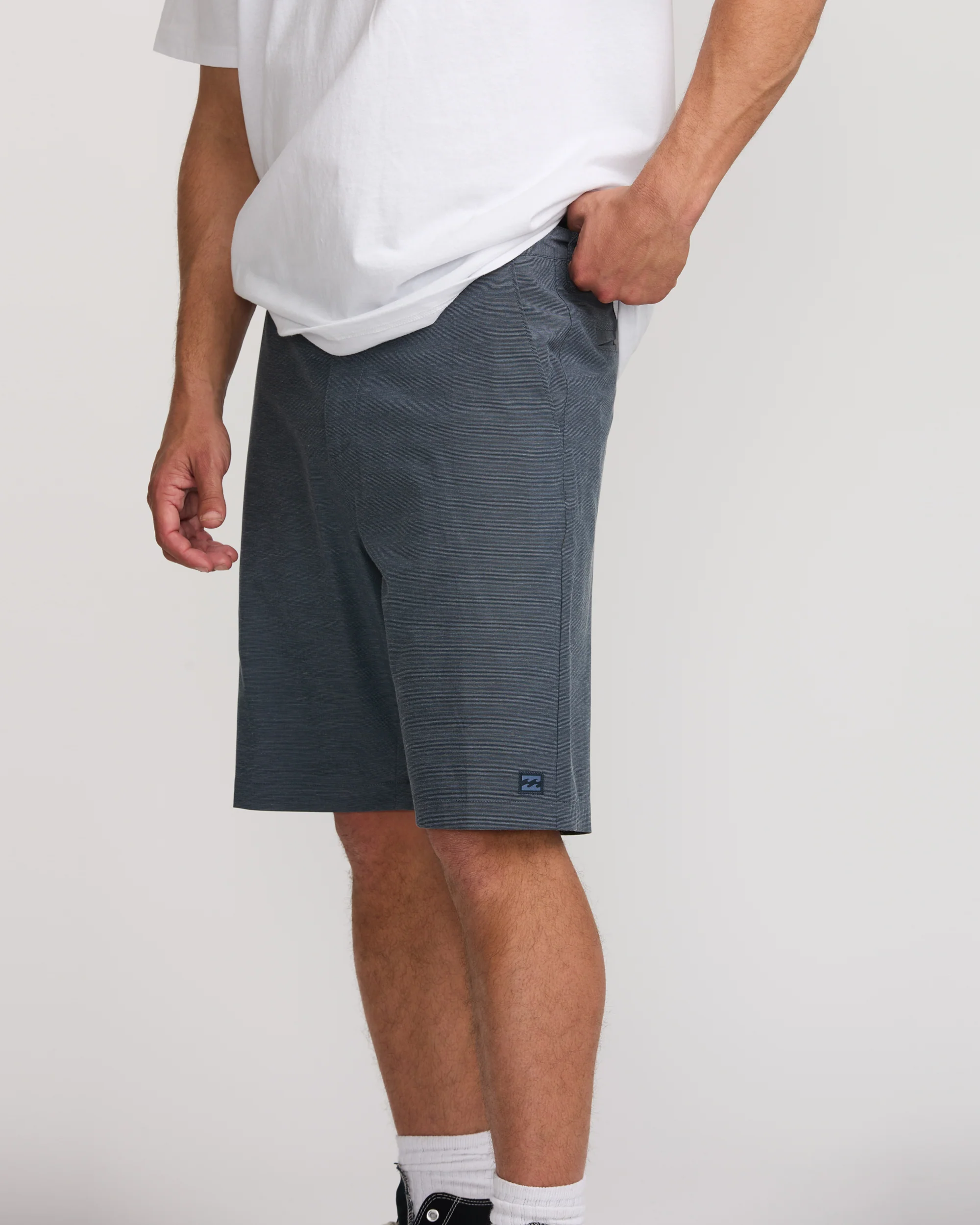 Crossfire Submersible 21" Hybrid Shorts - Navy - Image 5