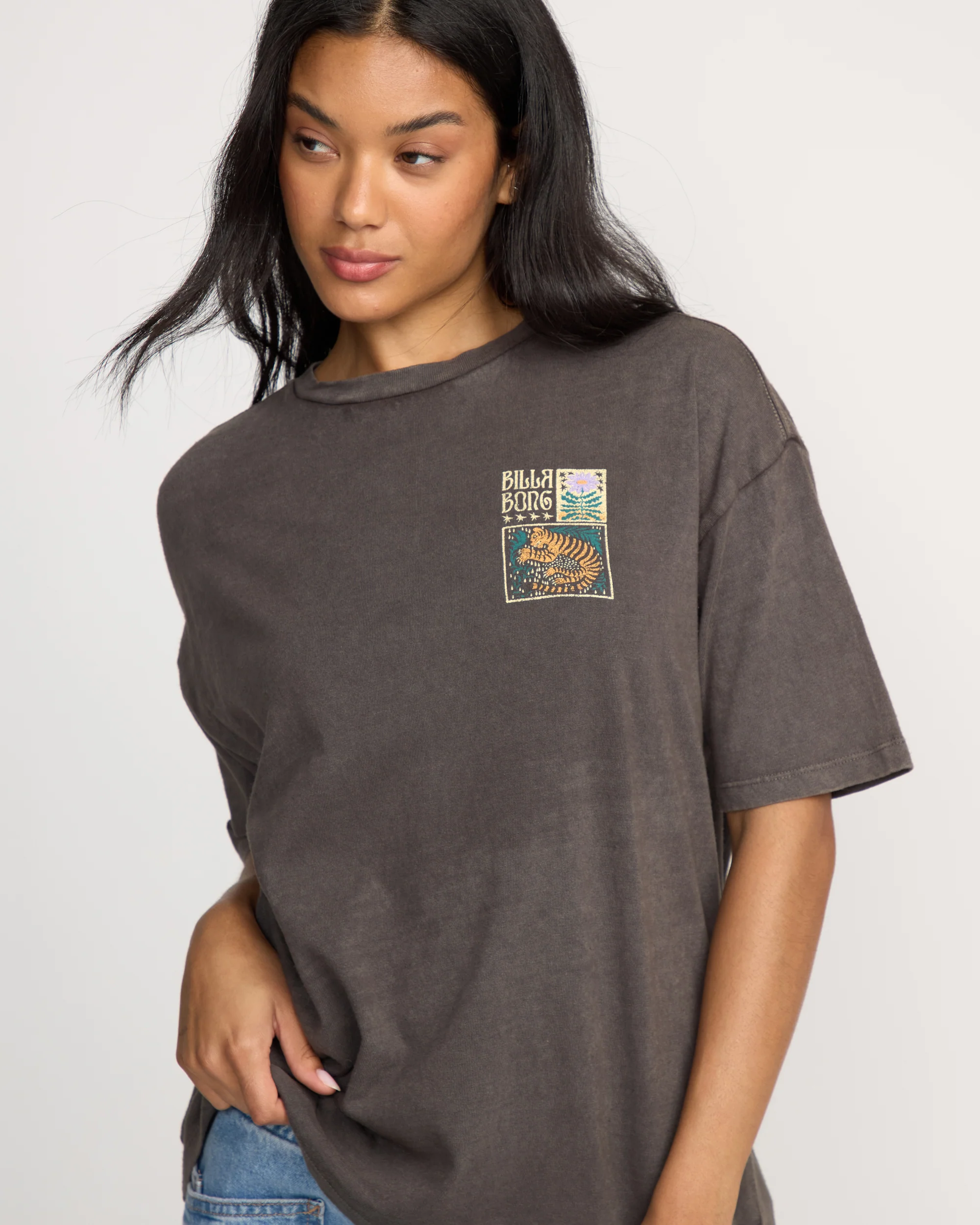 Daydream Away T-Shirt - Off Black - Image 5