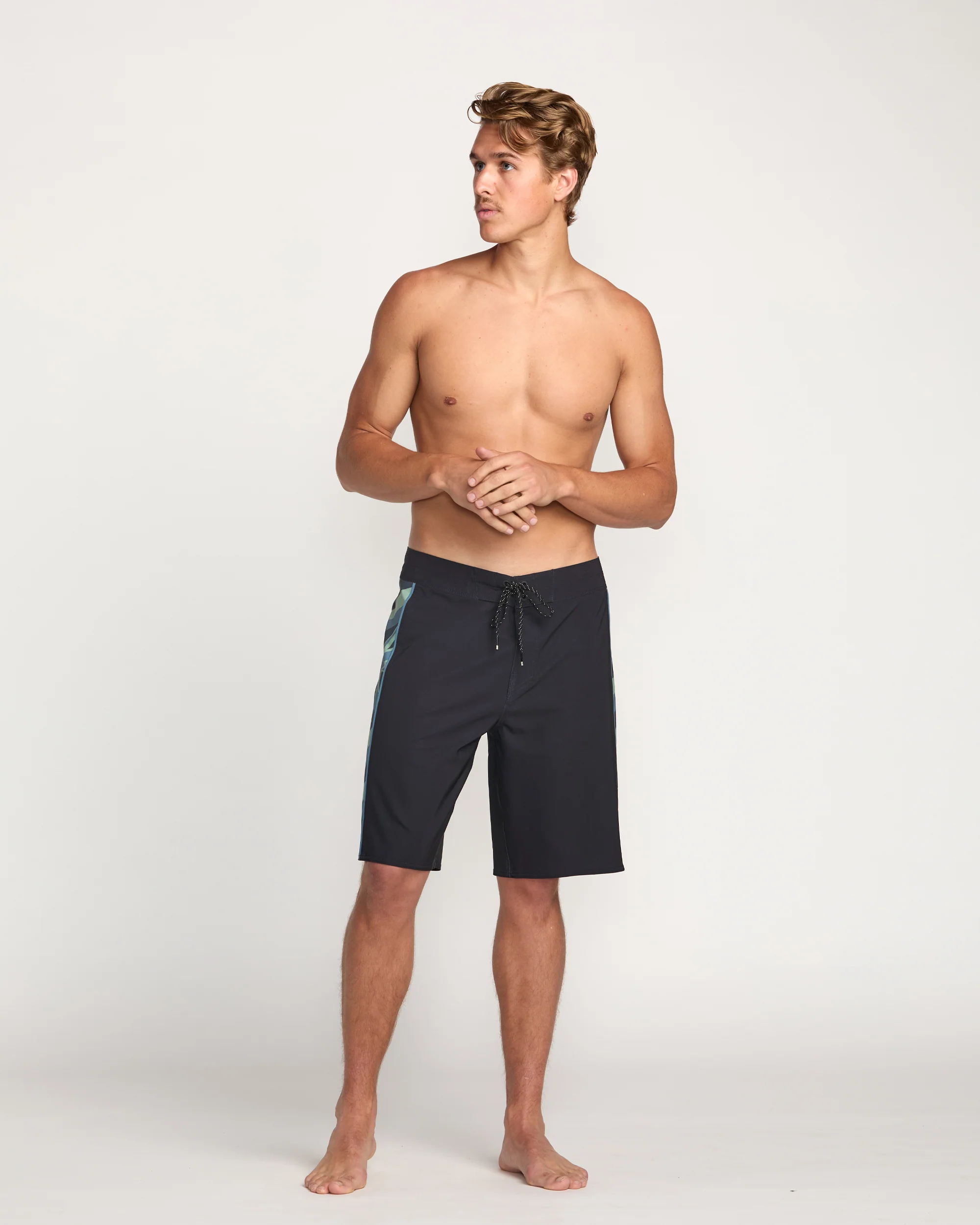 D Bah 2.0 Hi Pro Performance 19" Boardshorts - Washed Black - Image 3