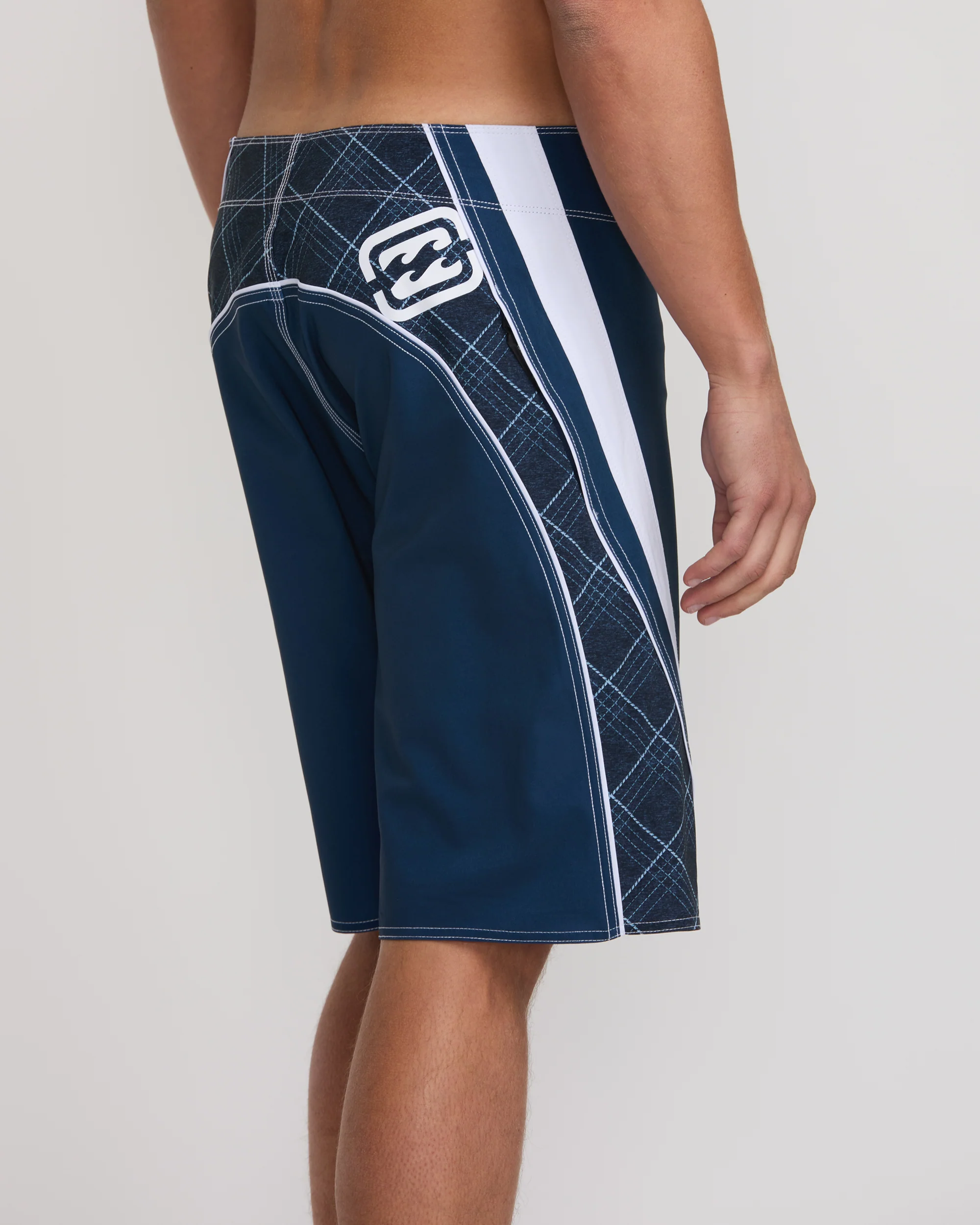 Fluid 2K Pro Performance 21" Boardshorts - Midnight - Image 6