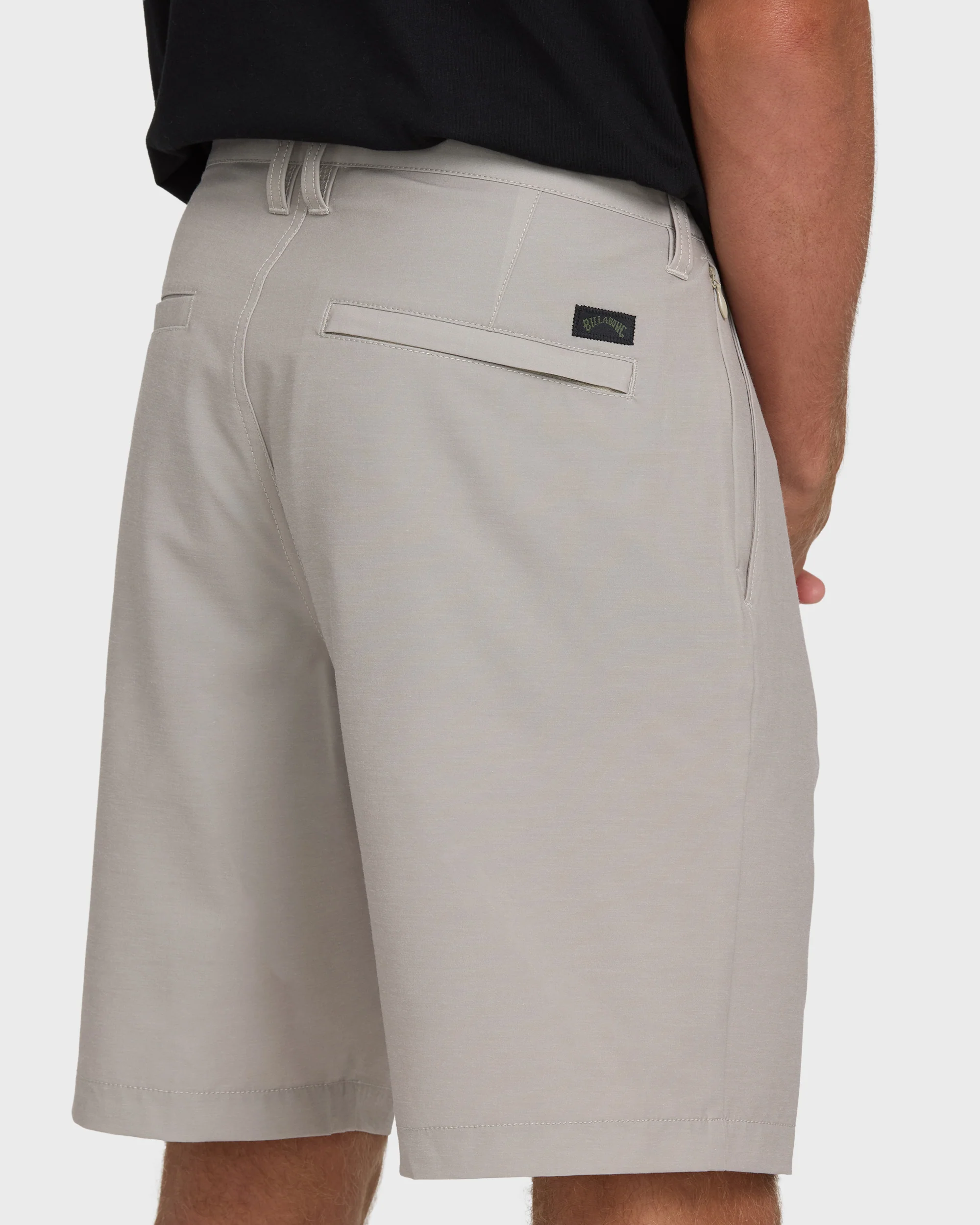Primary Submersible 19" Hybrid Shorts - Vintage Khaki - Image 5