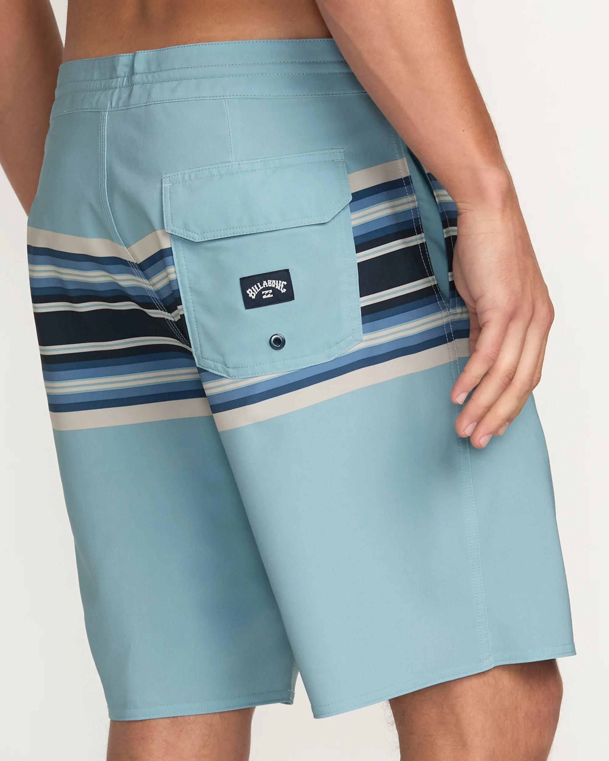 Spinner Lo Tide 19" Boardshorts - Washed Blue - Image 8