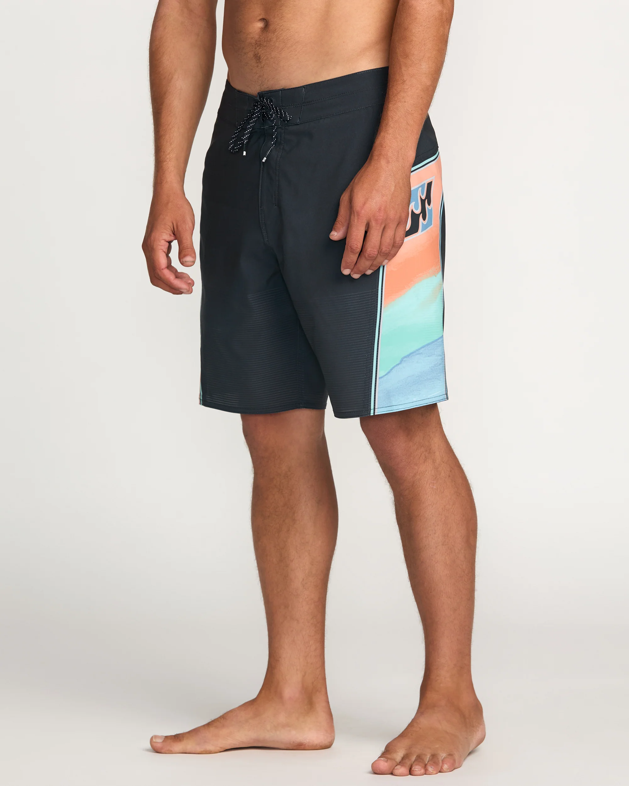 Straddie Airlite 20" Boardshorts - Navy - Image 7