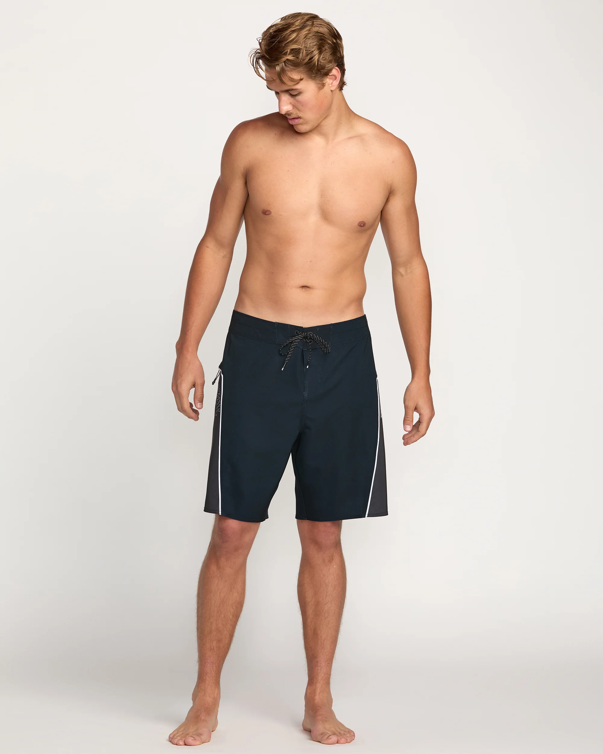 Straddie Pro Performance 20" Boardshorts - Stealth - Image 6