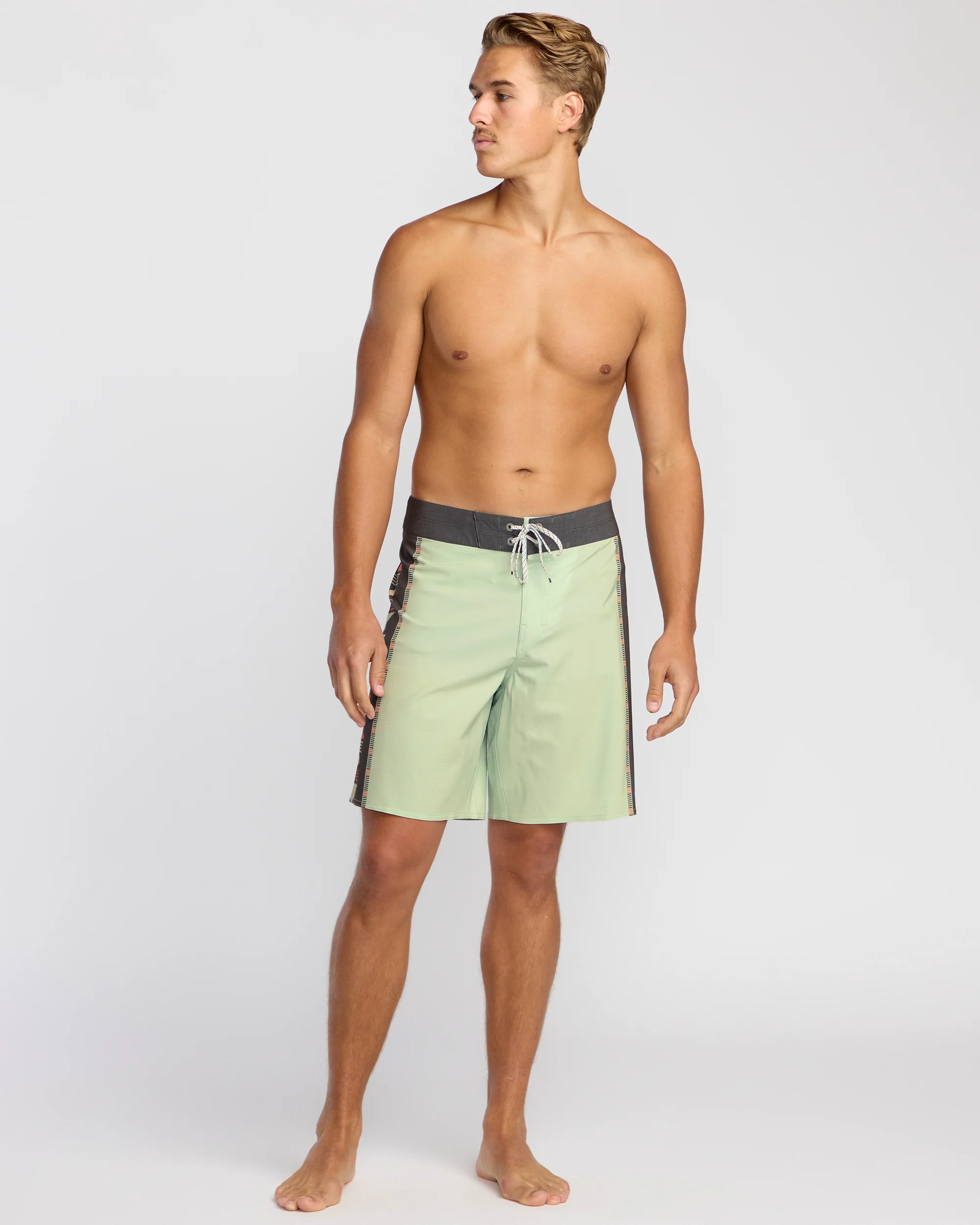 Sundays Airlite 19" Boardshorts - Green Ash - Image 5