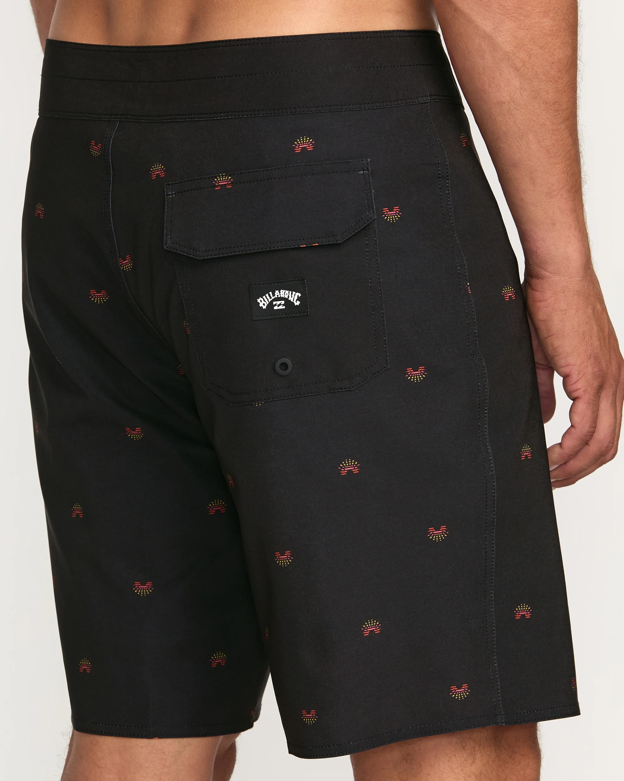 Sundays Pro Performance 19" Boardshorts - Black - Image 8