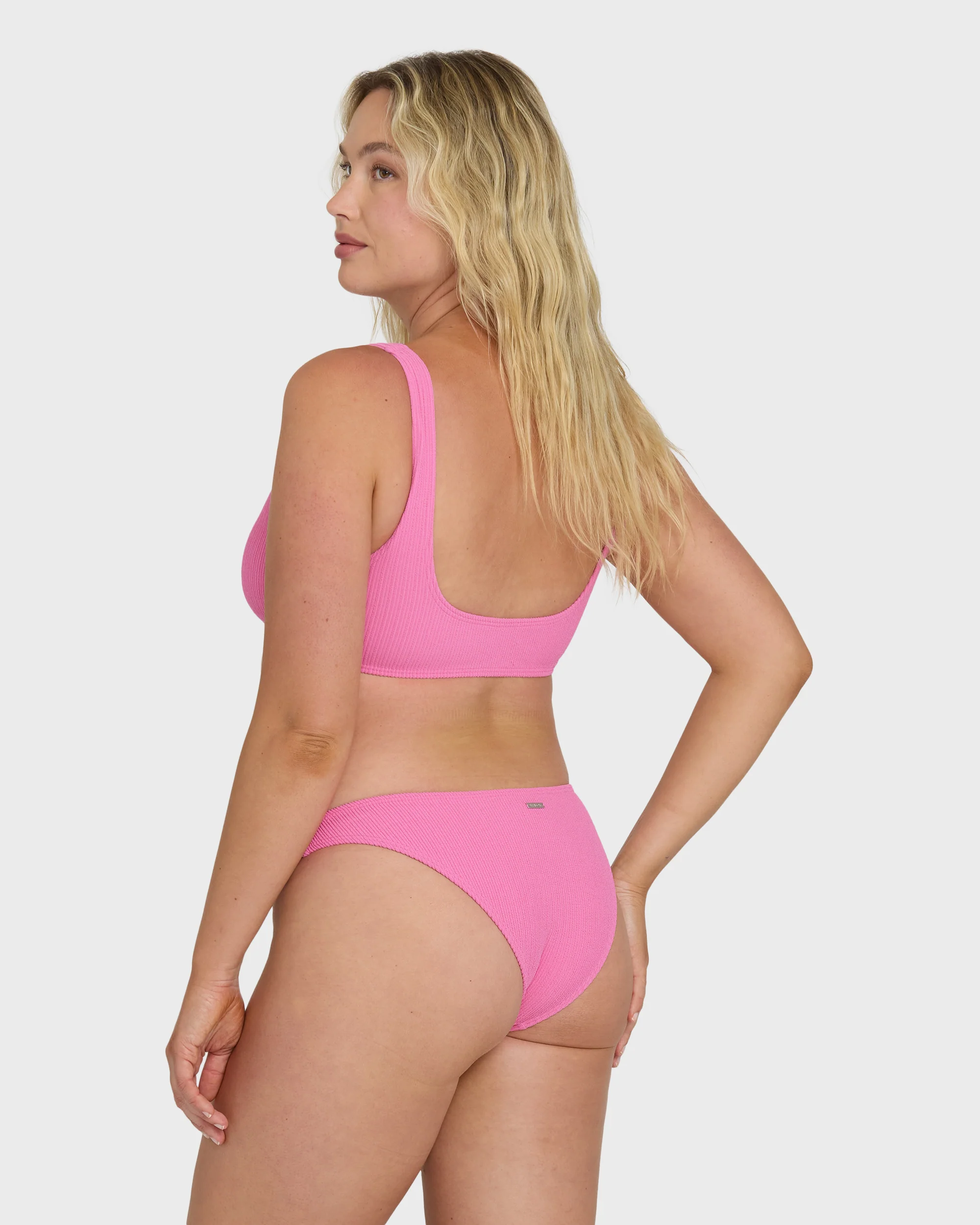 Sunrays Jesse Tank Bikini Top - Guava - Image 7