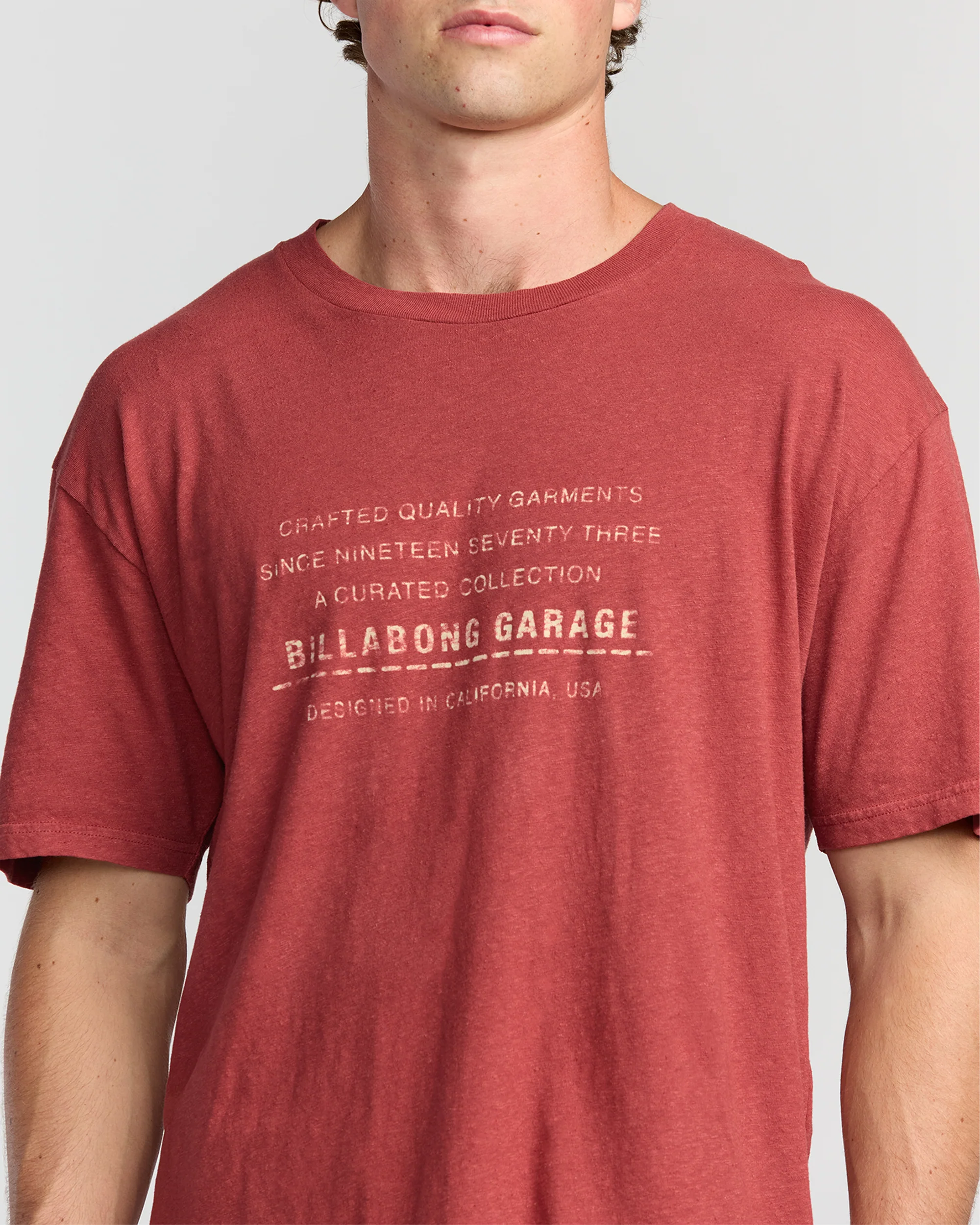 The Label Garage Regular Short Sleeve T-Shirt - Burnt Red - Image 5