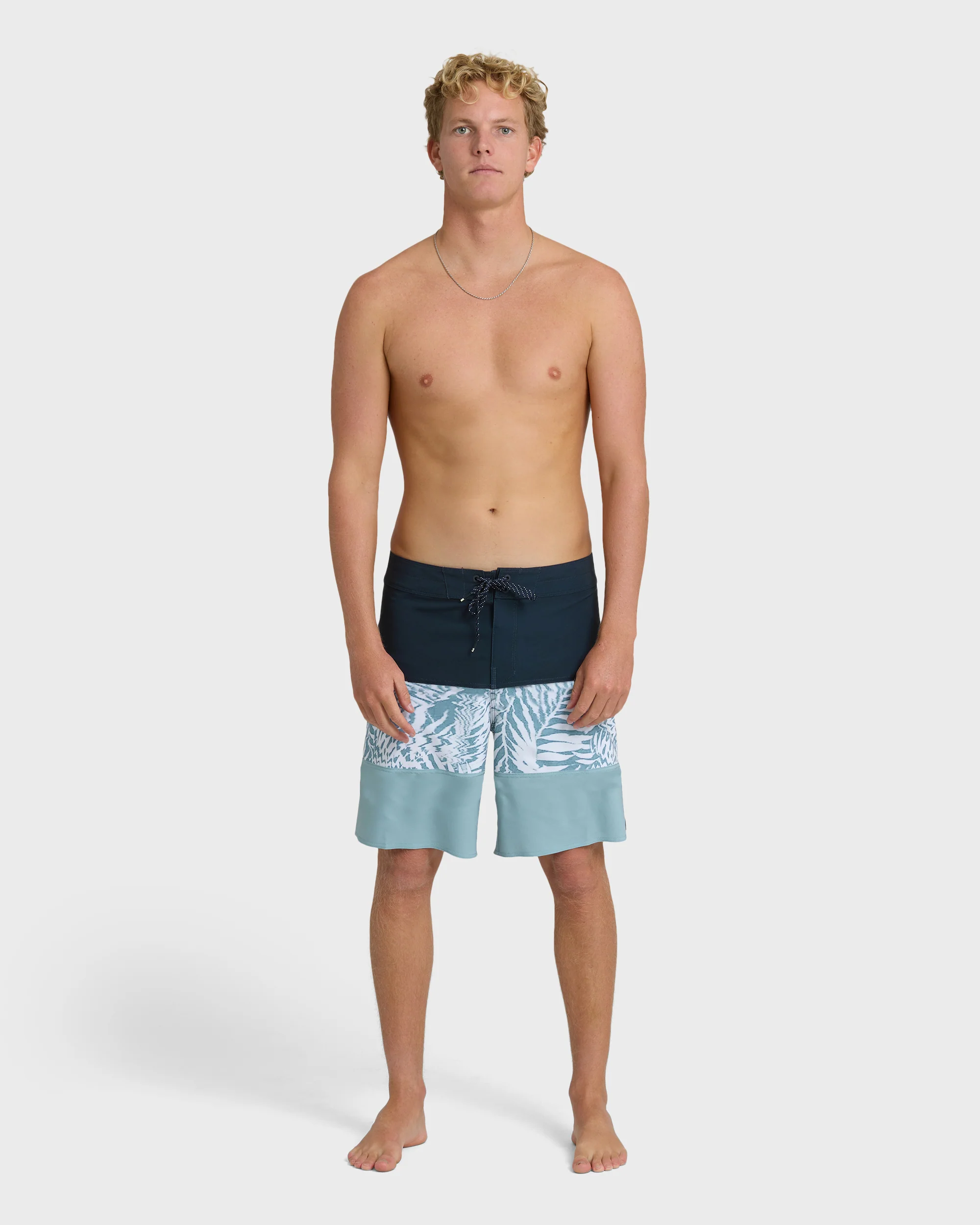 Tribong Pro 19" Boardshorts - Blue Fog Multi - Blue Fog - Image 4
