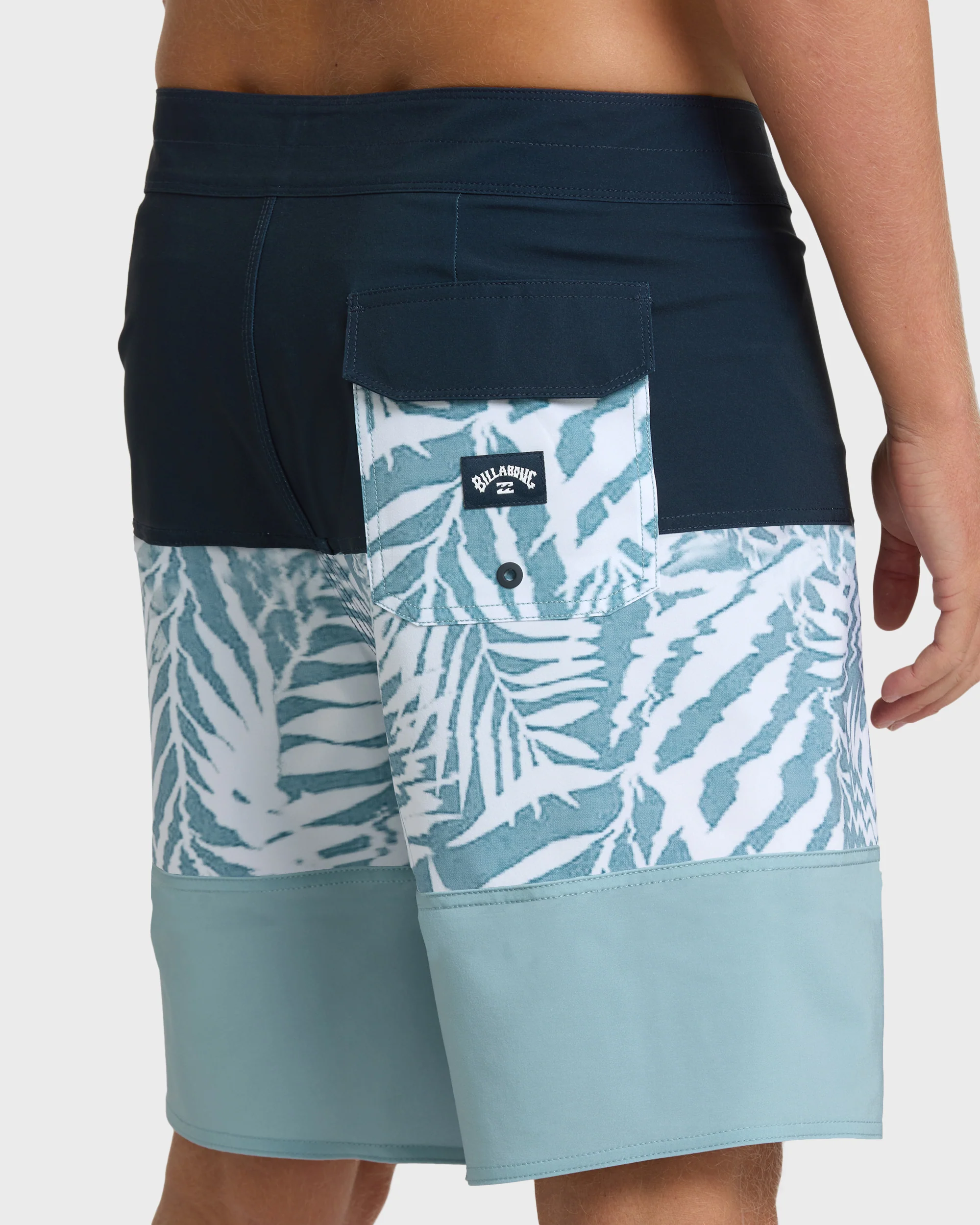 Tribong Pro 19" Boardshorts - Blue Fog Multi - Blue Fog - Image 6