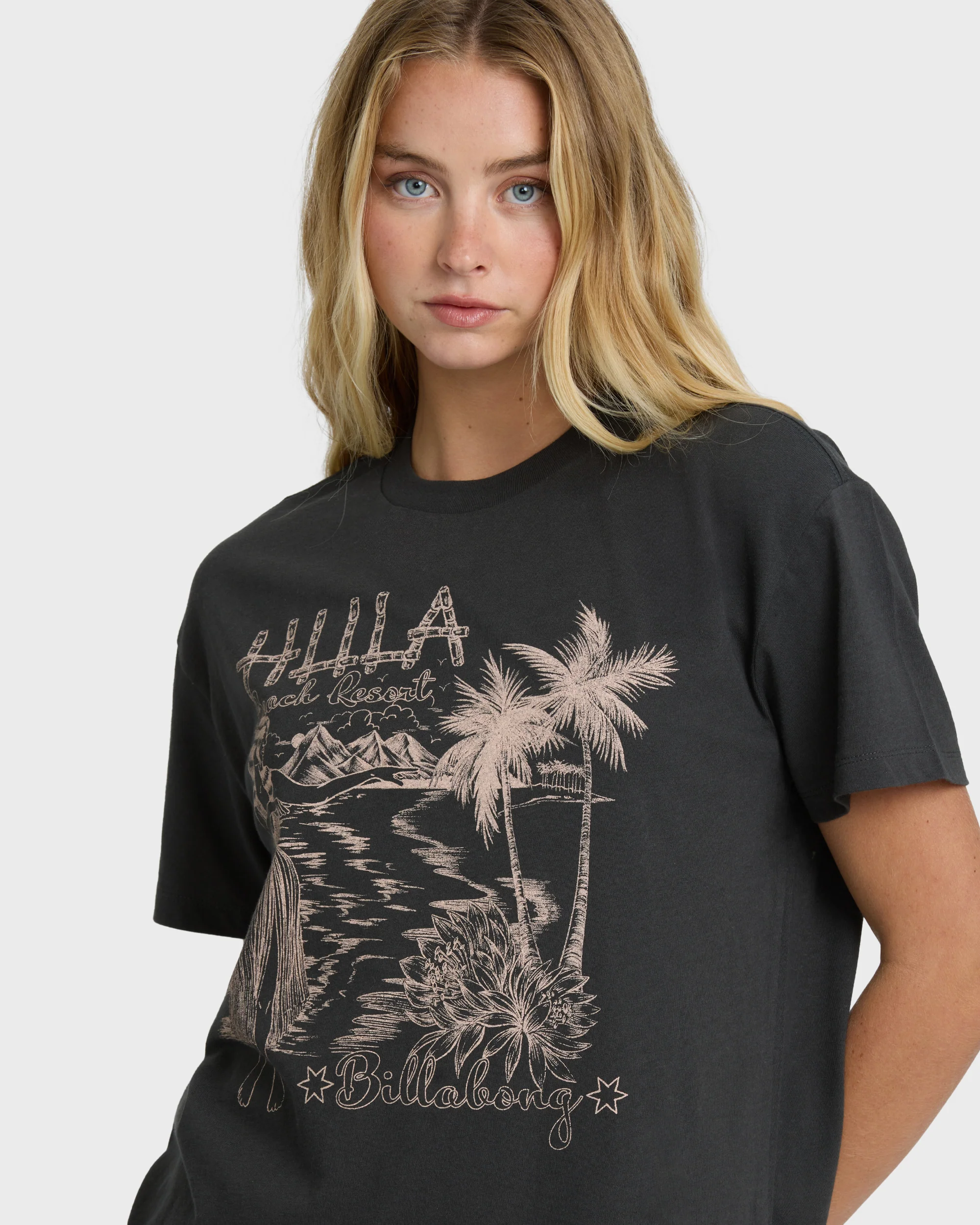 Vacay Wonder Short Sleeve Tee - Off Black - Image 2