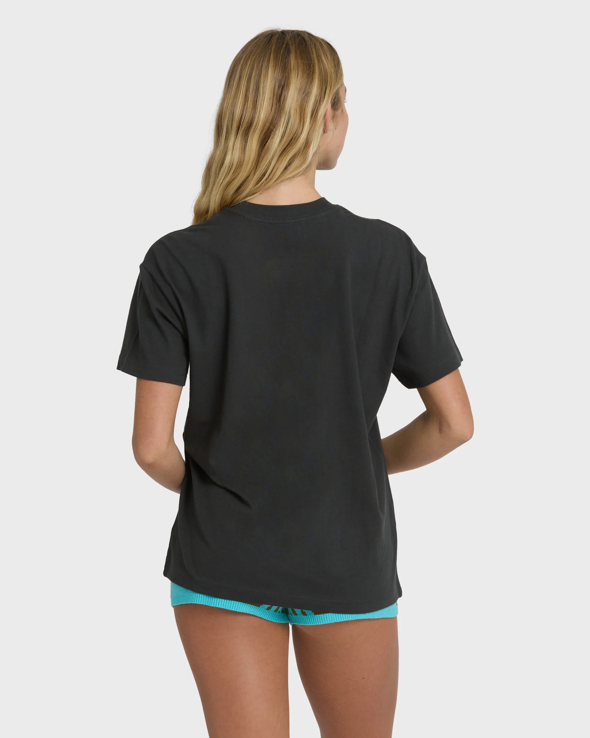 Vacay Wonder Short Sleeve Tee - Off Black - Image 5